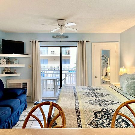 Sugar Beach 122 By Albvr - Nice Studio Condo With New Sofa, Ac And 32 Inch Smart Tv Gulf Shores Exterior photo